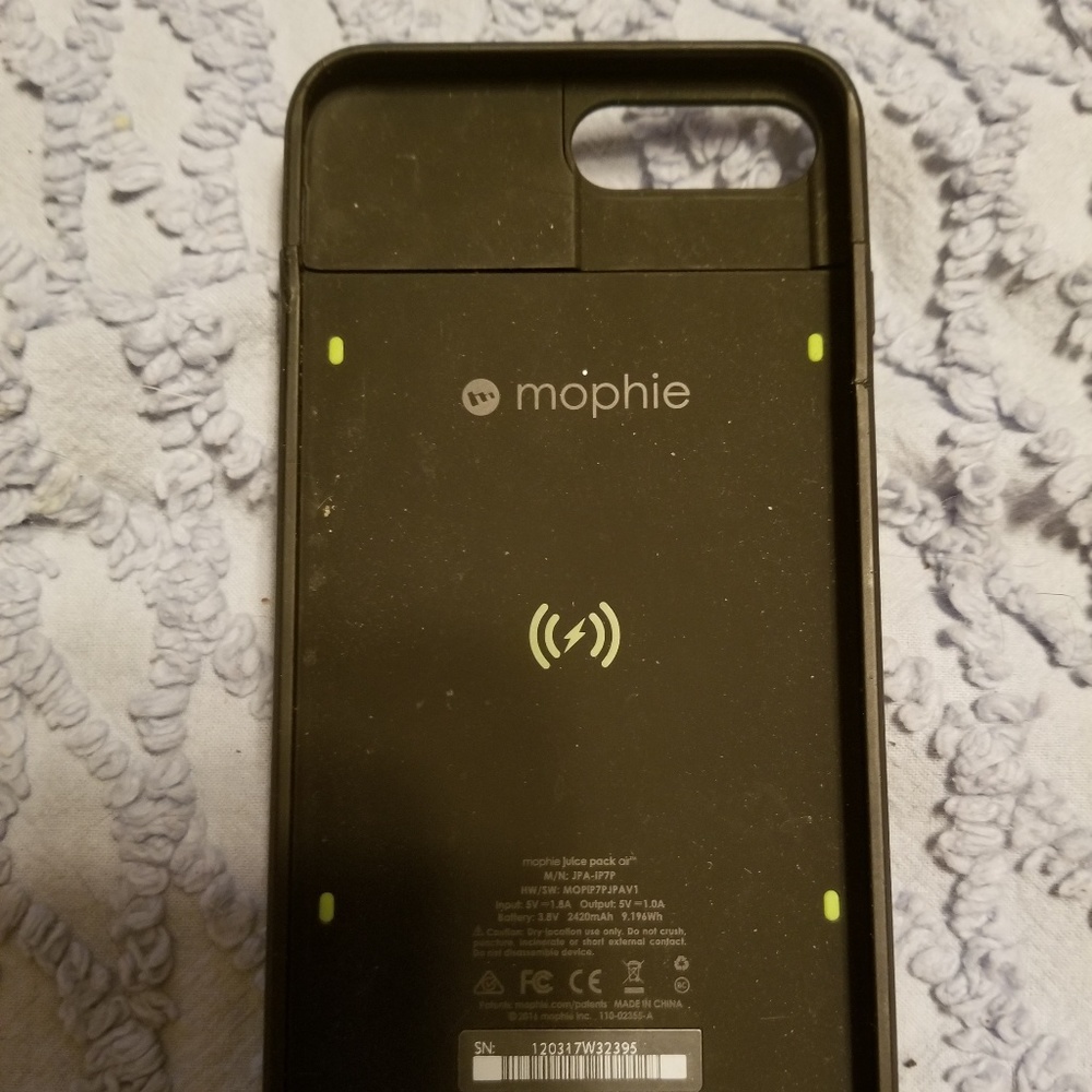 Iphone 7s Mophie case